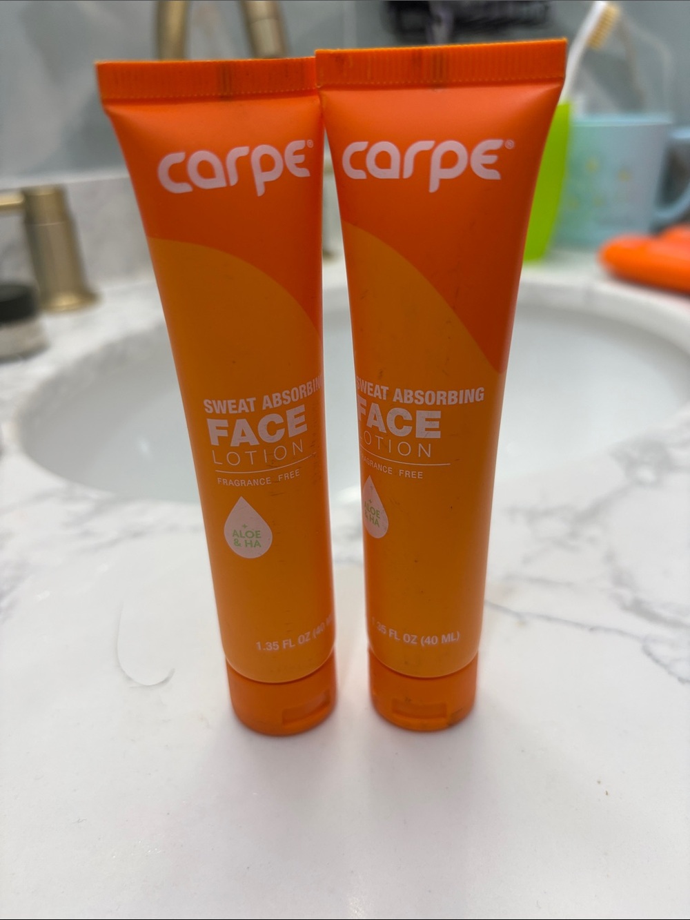 Carpe sweat absorbing face lotion